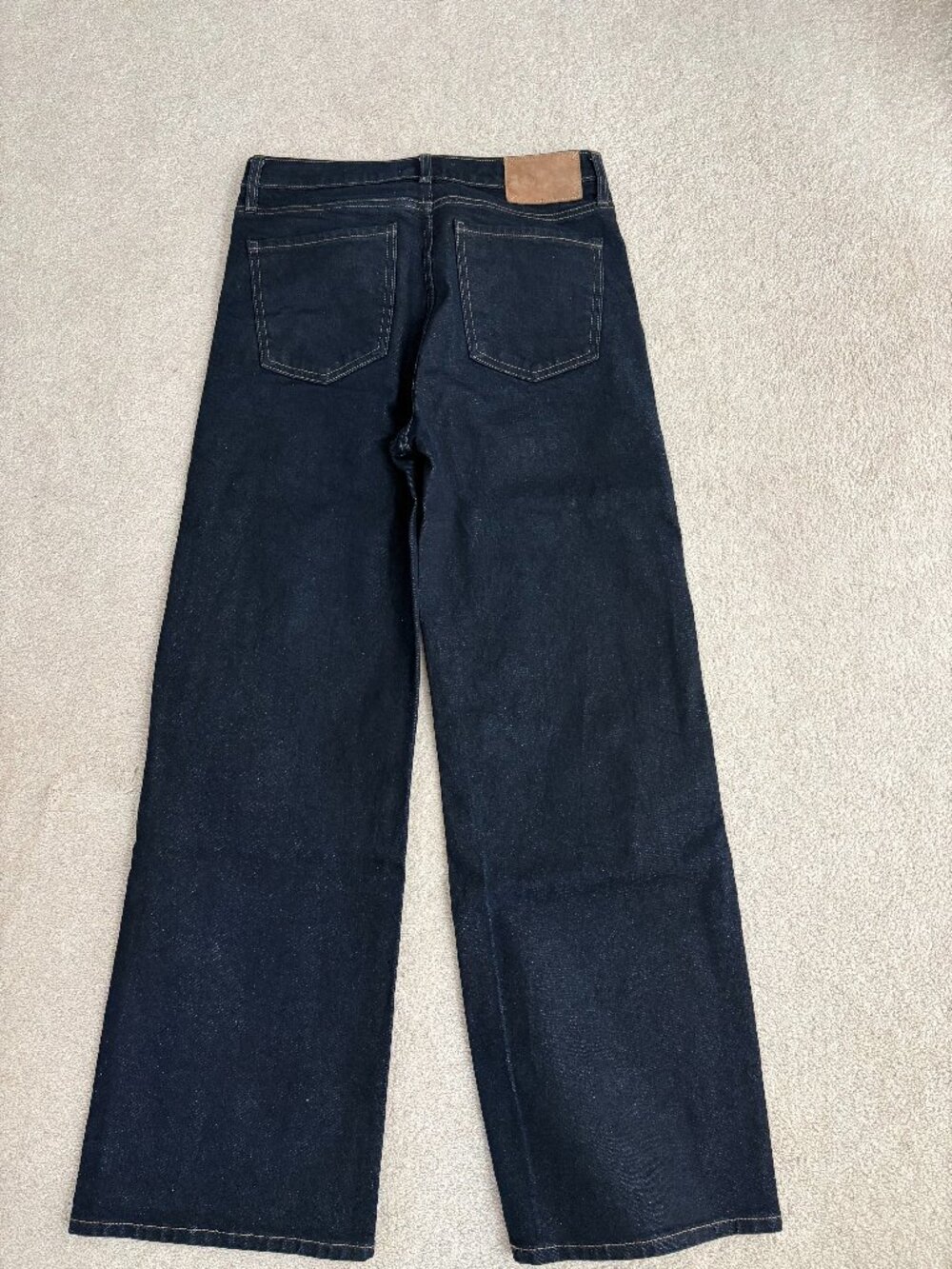 Classic Wide-Leg Jean